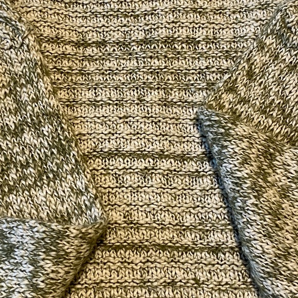 Volcom Sweater - Picture 2 of 4